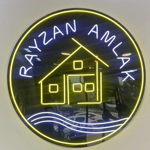 املاک رایزن